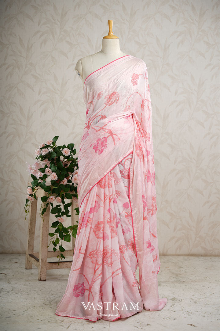 Pastel Pink Lightweight Silk Printed Saree With Floral Jaal Design