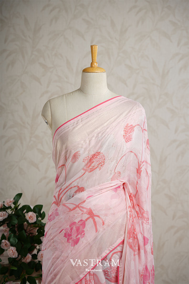 Pastel Pink Lightweight Silk Printed Saree With Floral Jaal Design