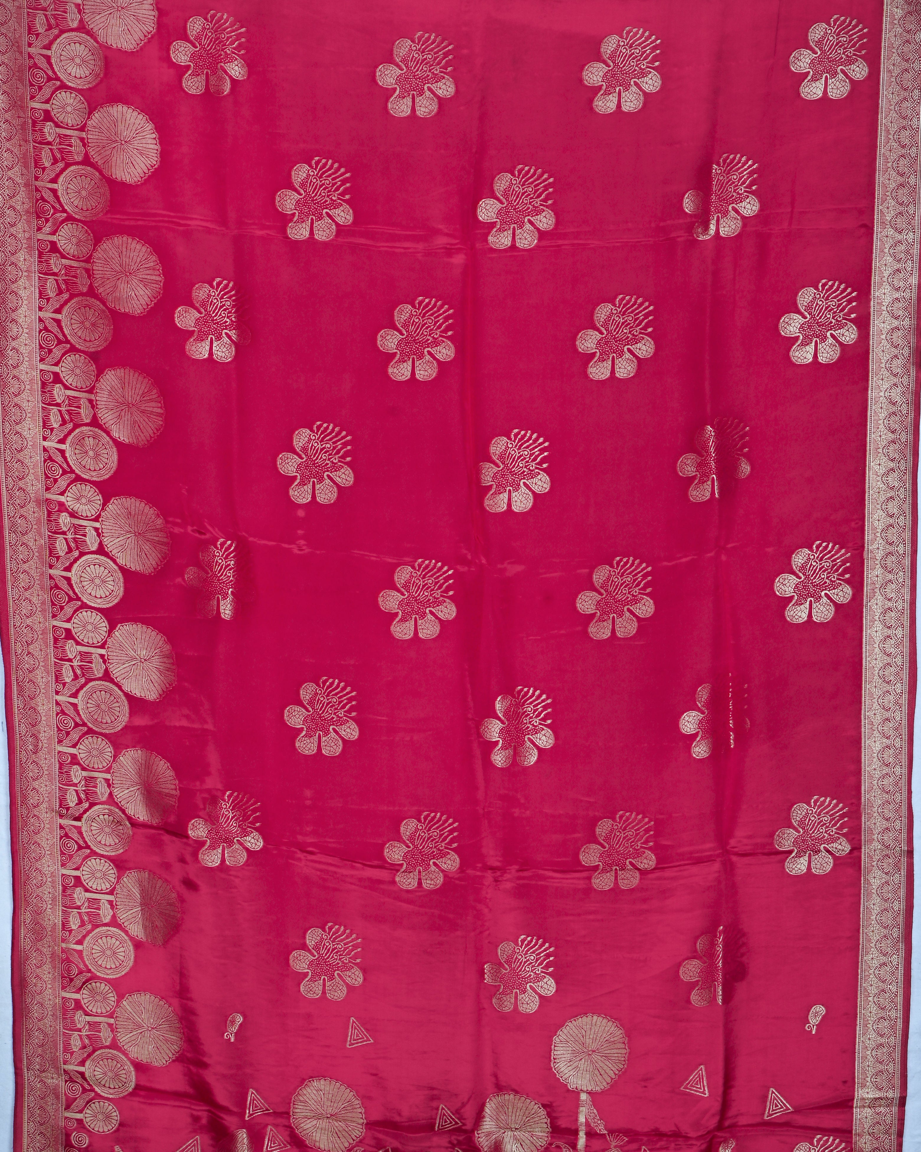 Pink color Silk Saree