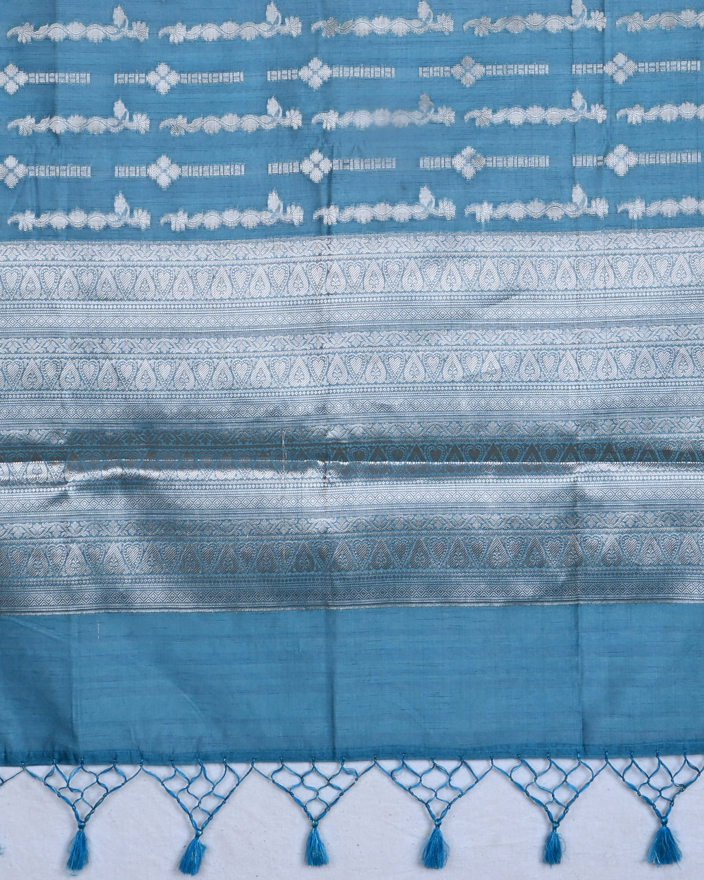 Ferozi color Silk Saree