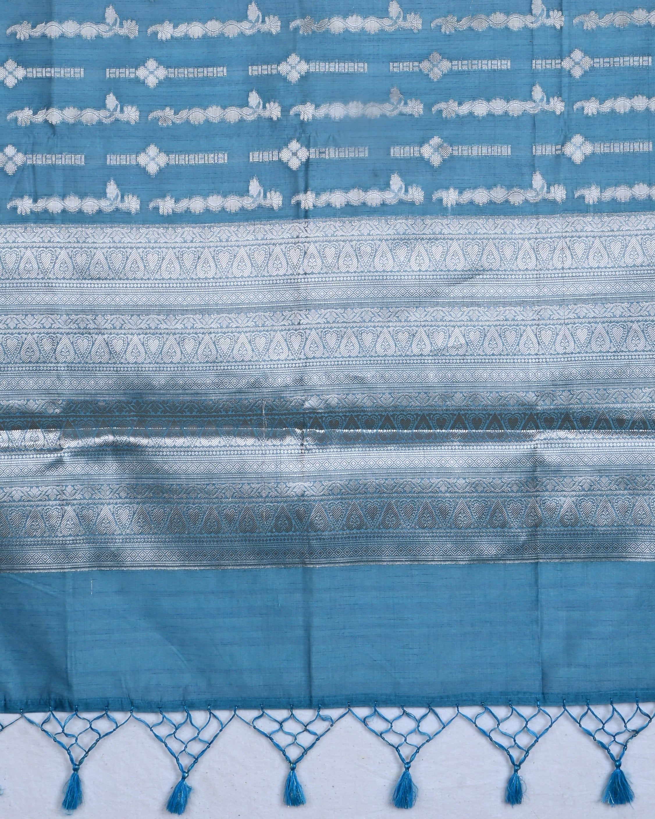 Ferozi color Silk Saree