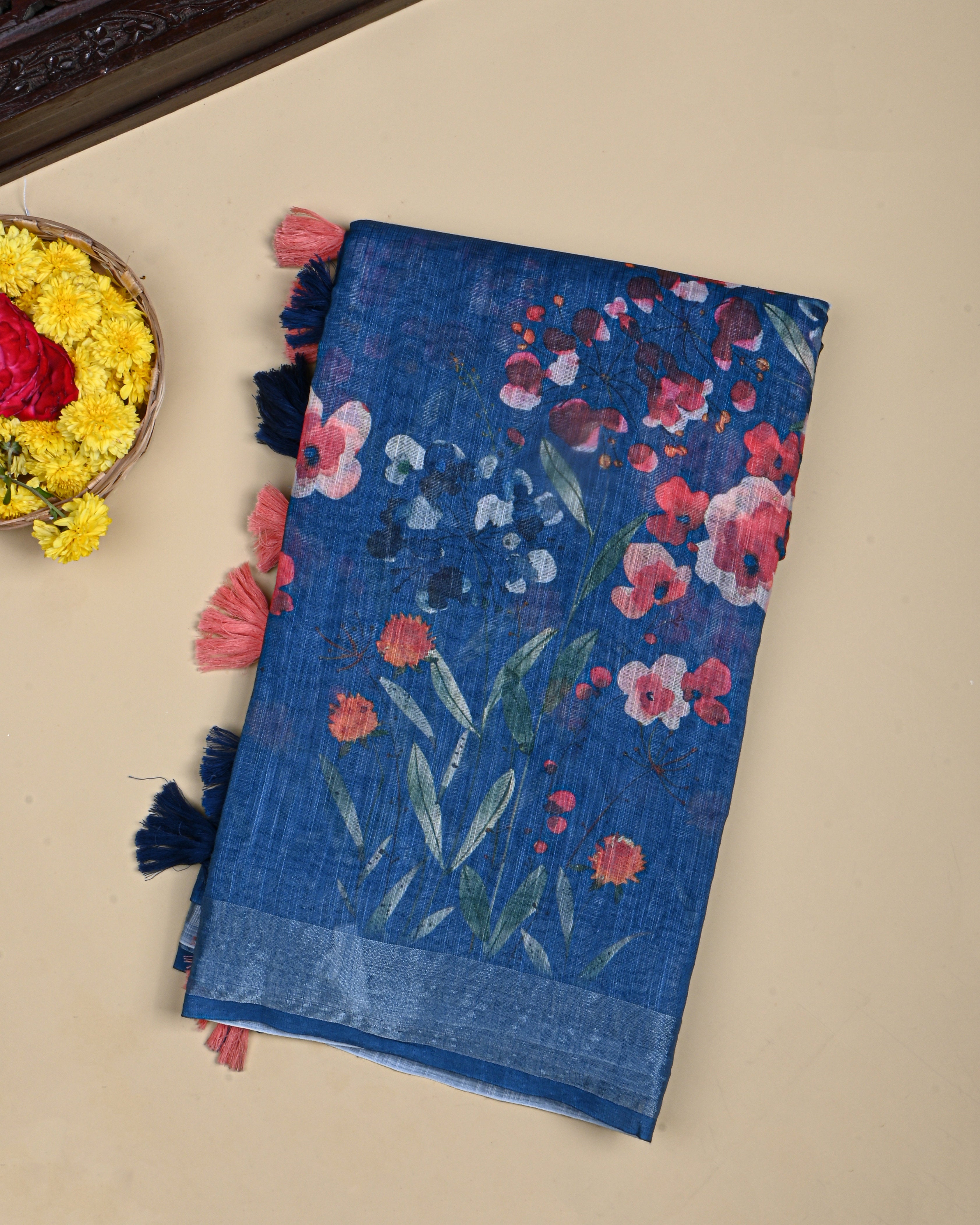 Navy Blue Color Lenin Saree