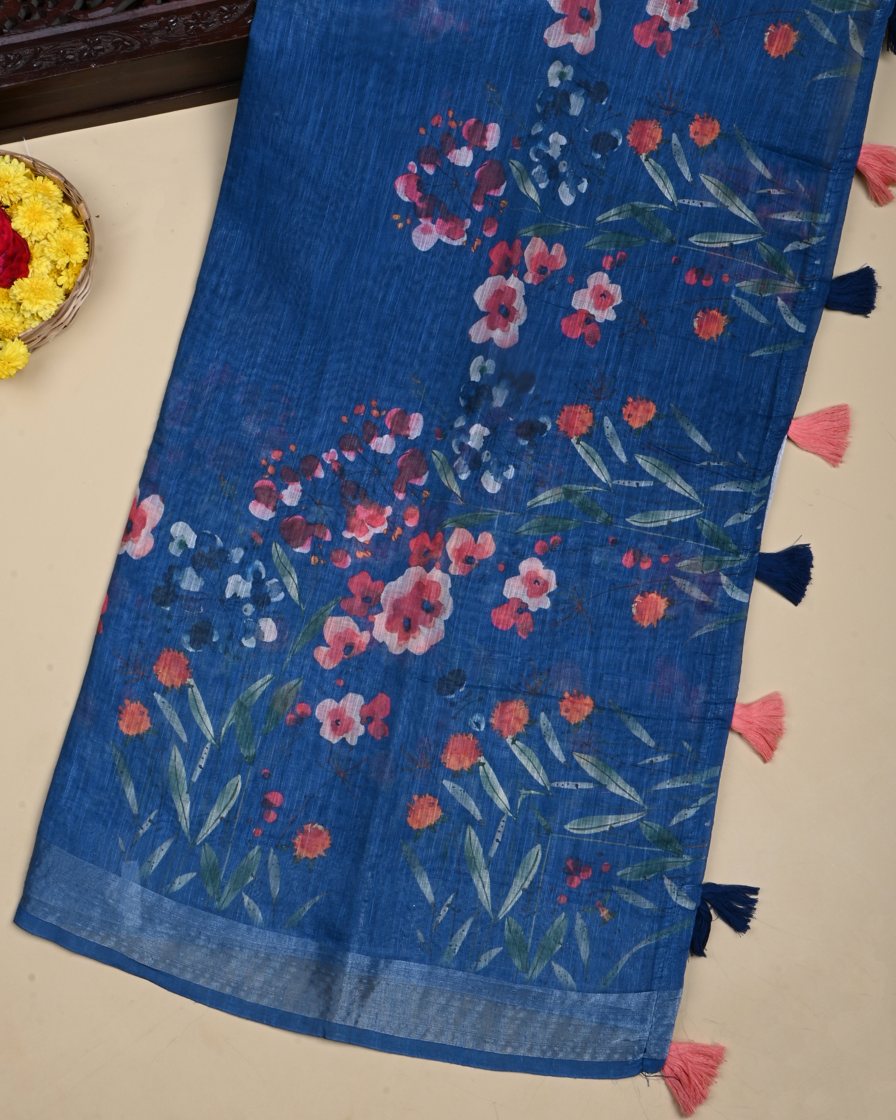 Navy Blue Color Lenin Saree