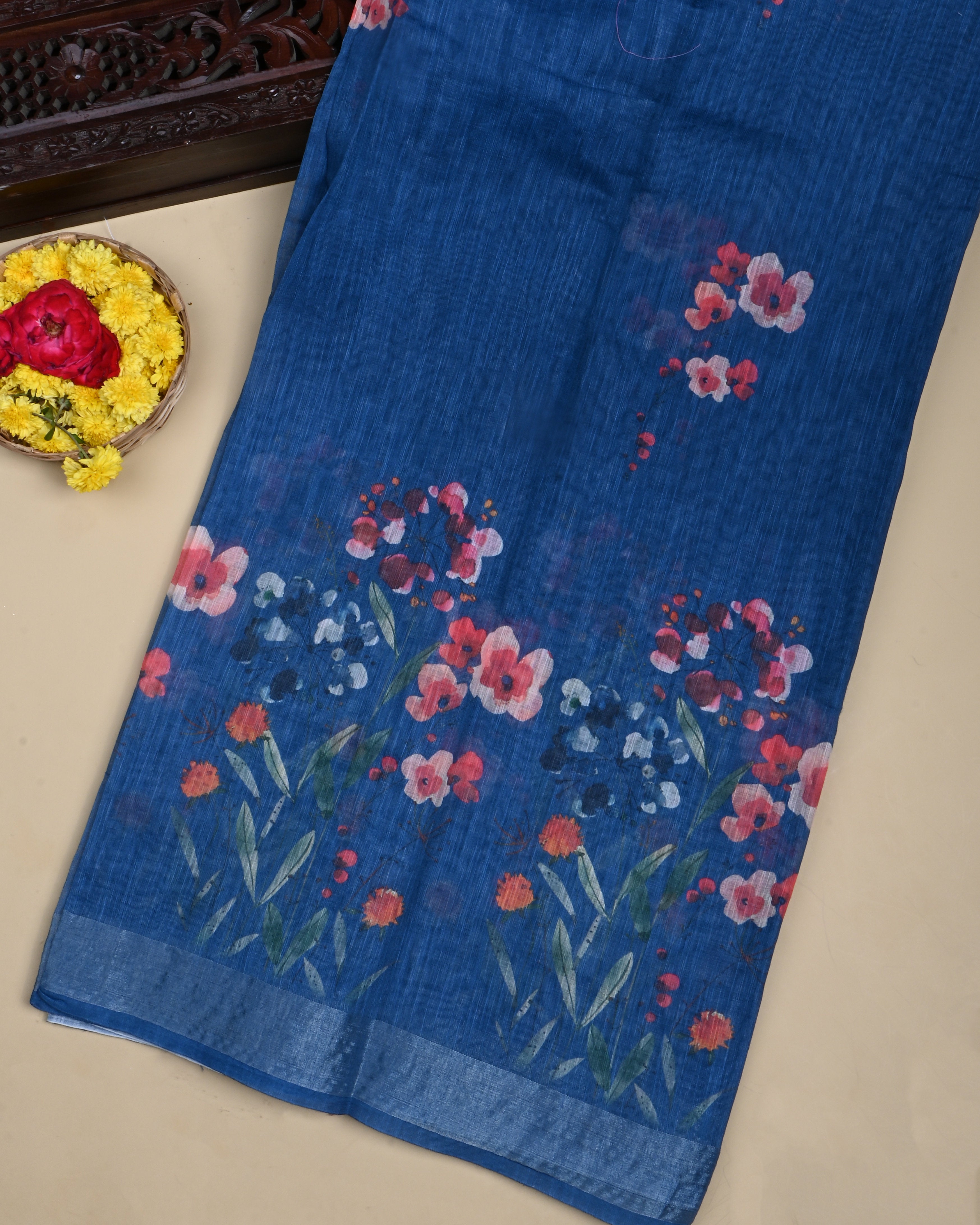 Navy Blue Color Lenin Saree