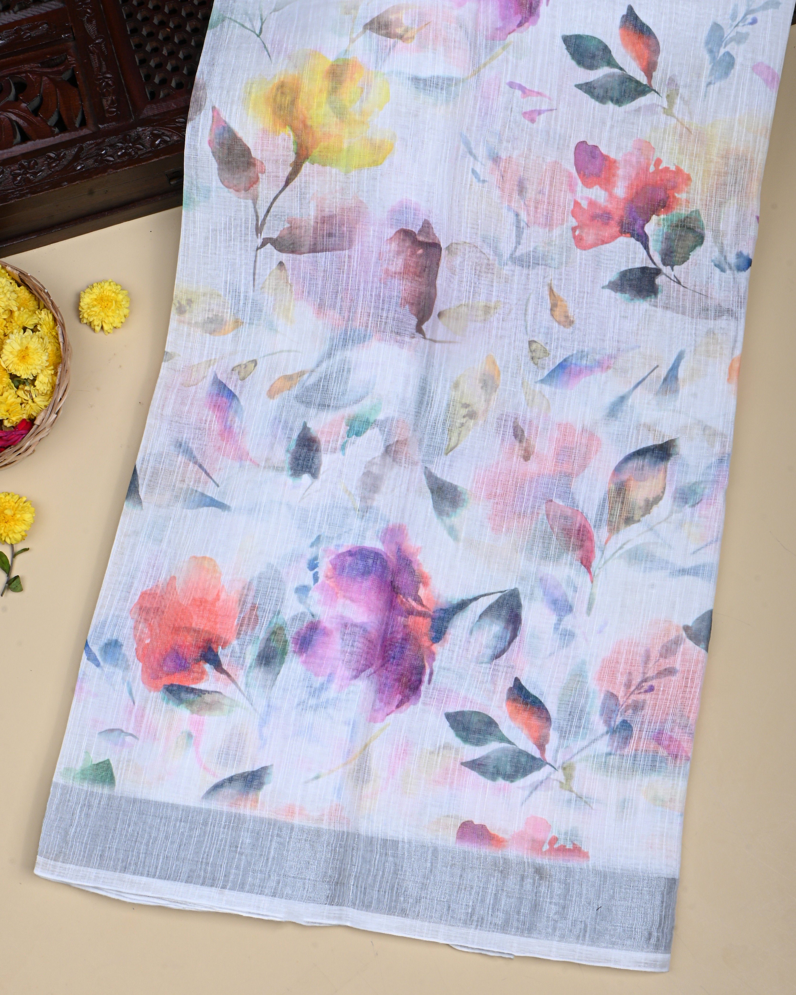 Off White Color Lenin Saree