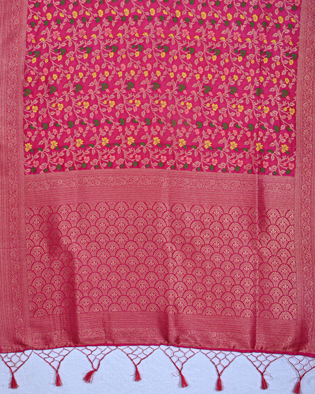 Pink color Silk Saree