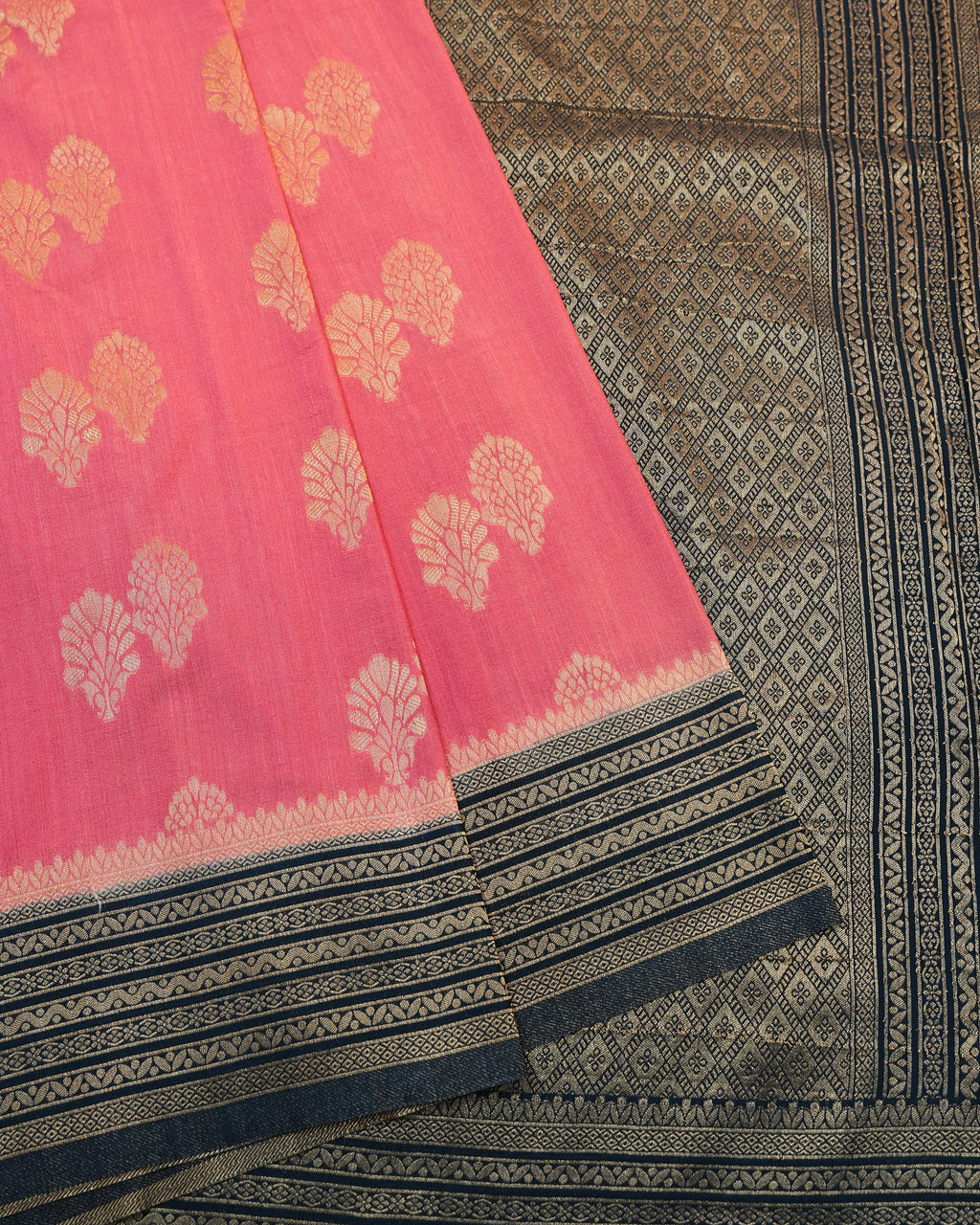 Pink color Silk Saree