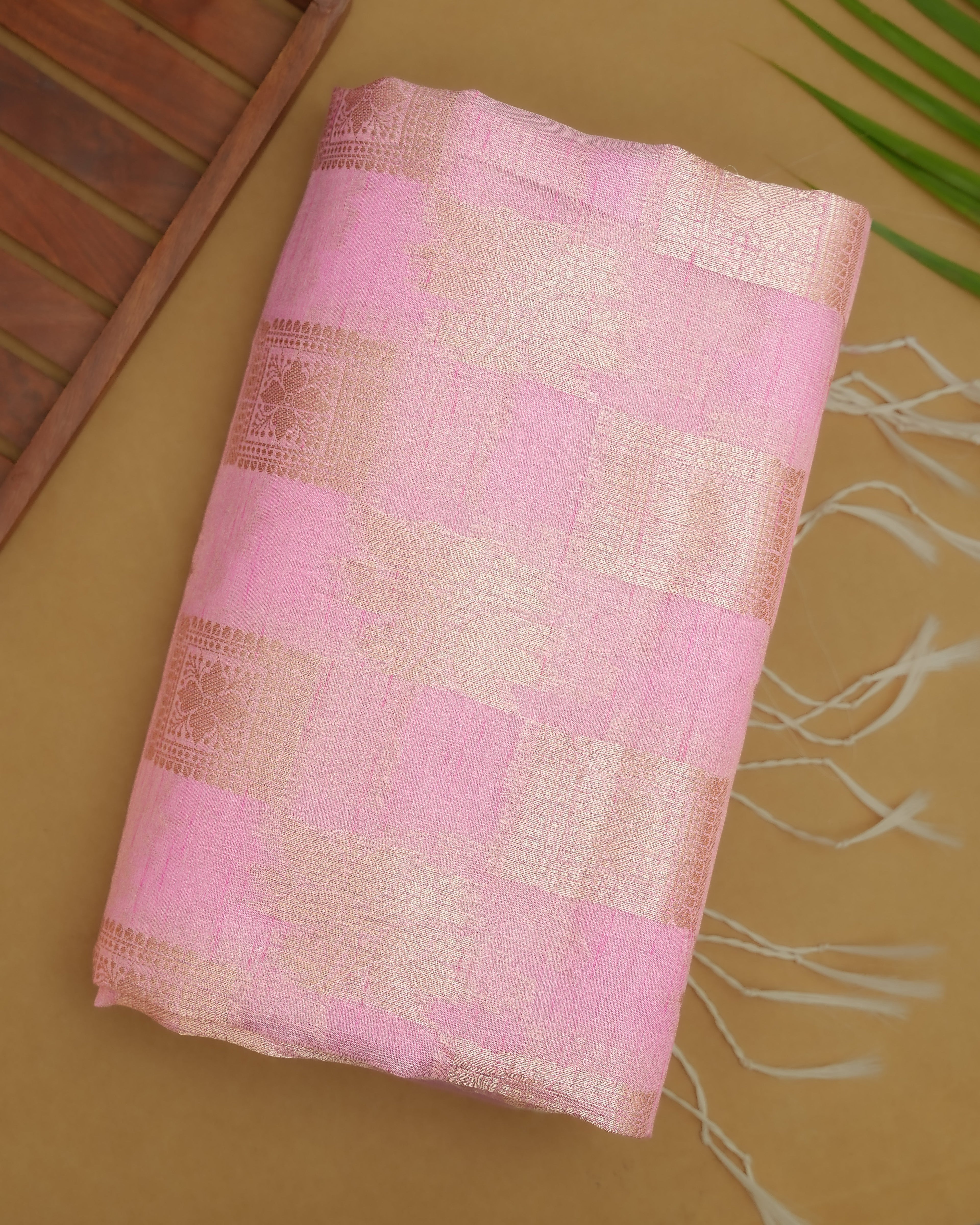 Pink color Silk Saree