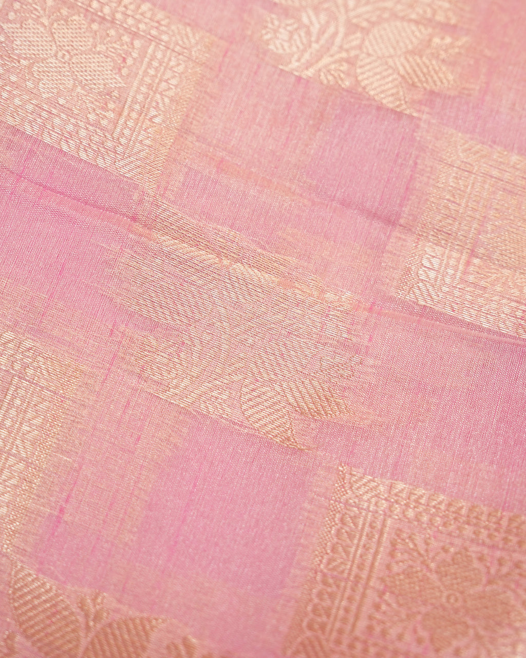 Pink color Silk Saree
