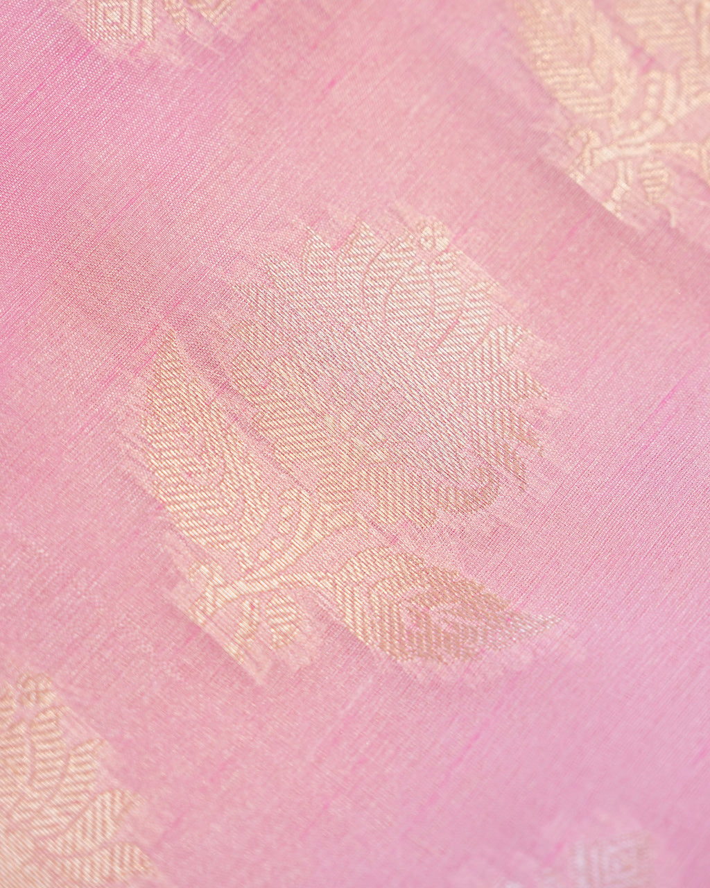 Pink color Silk Saree