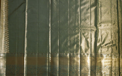 Gold Kanchipuram Saree