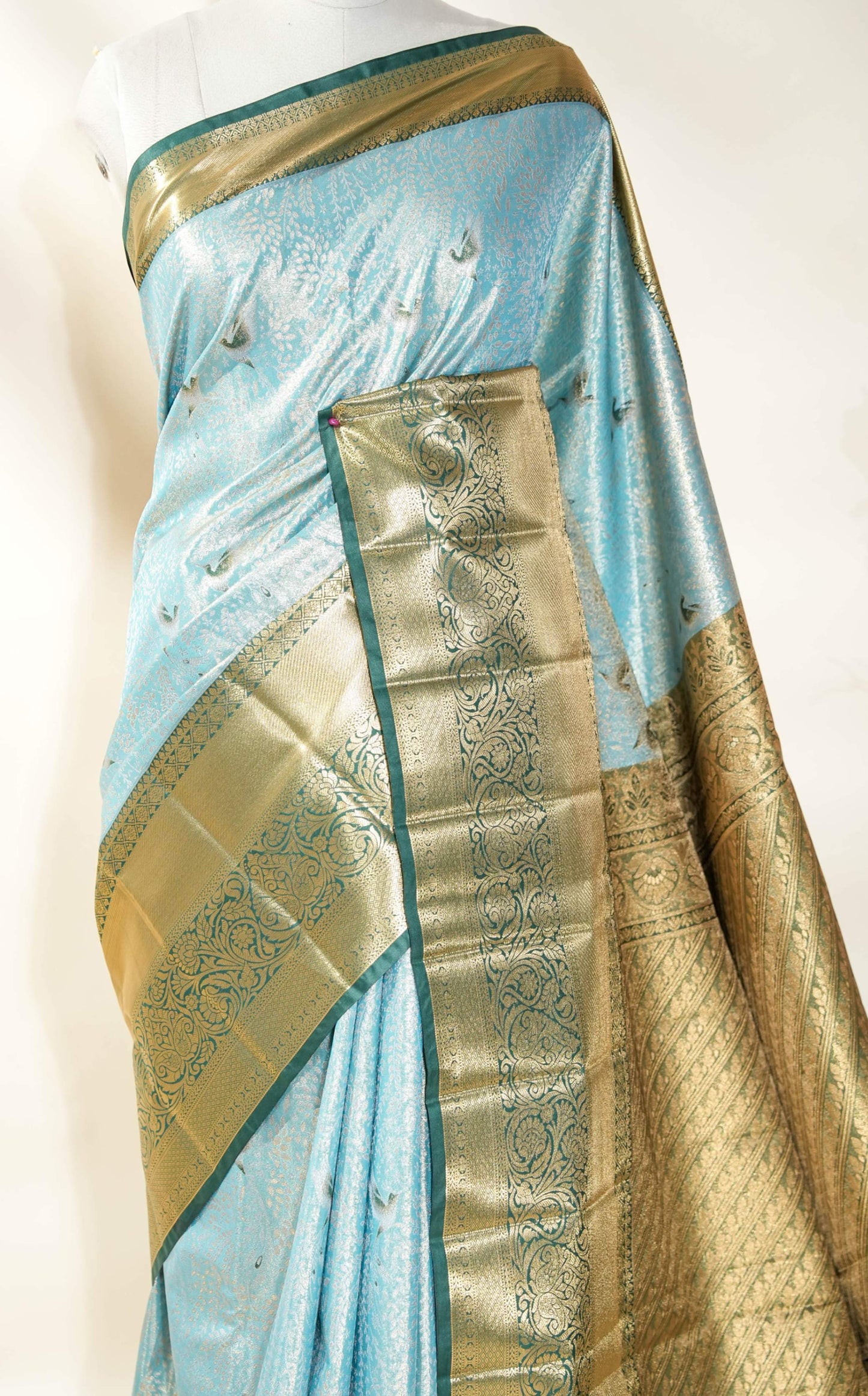 Ferozi Kanchipuram Saree