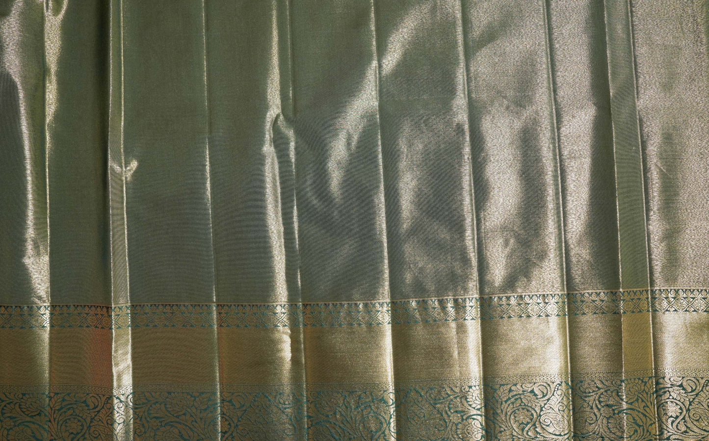 Ferozi Kanchipuram Saree