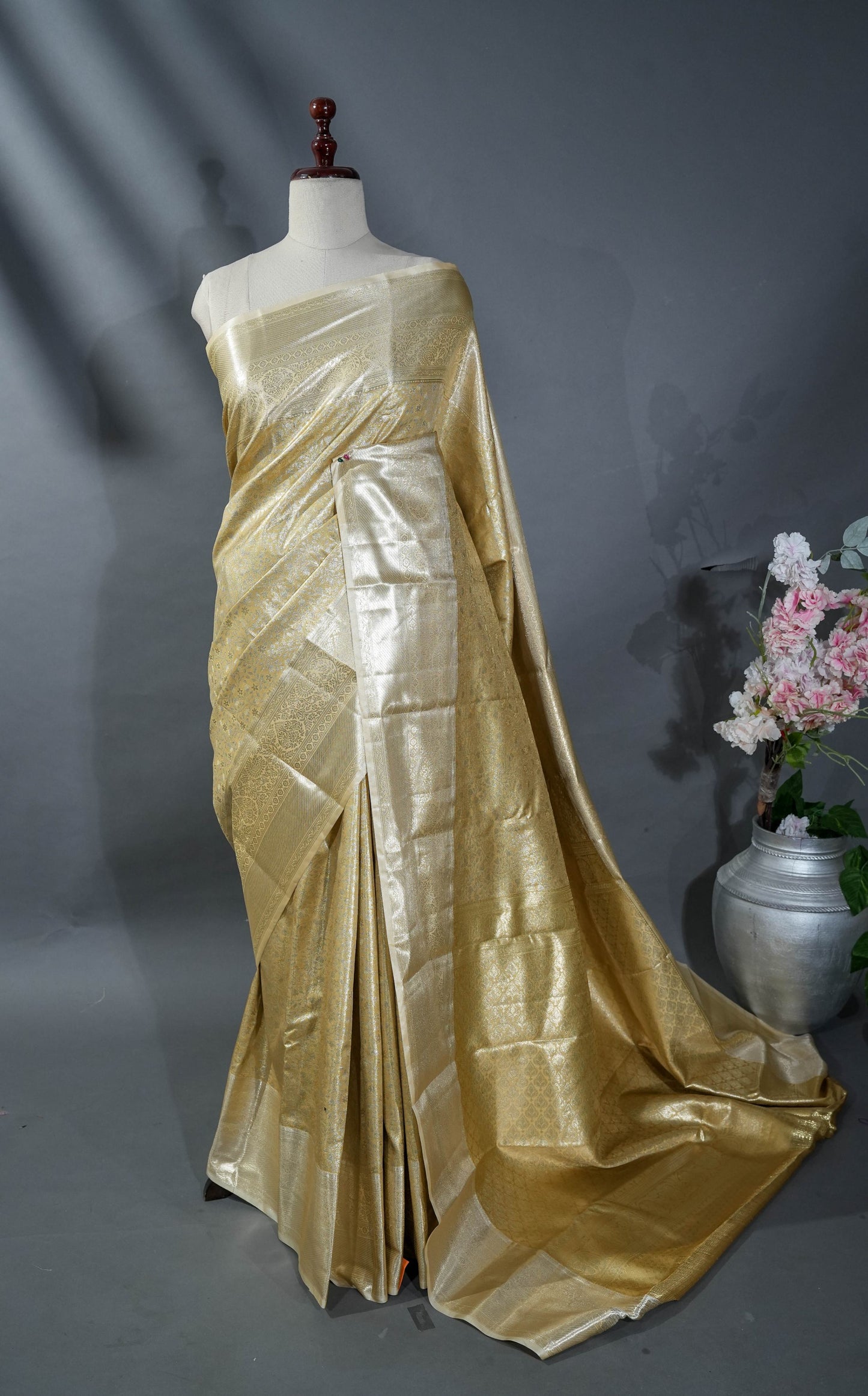 Gold Kanchipuram Saree