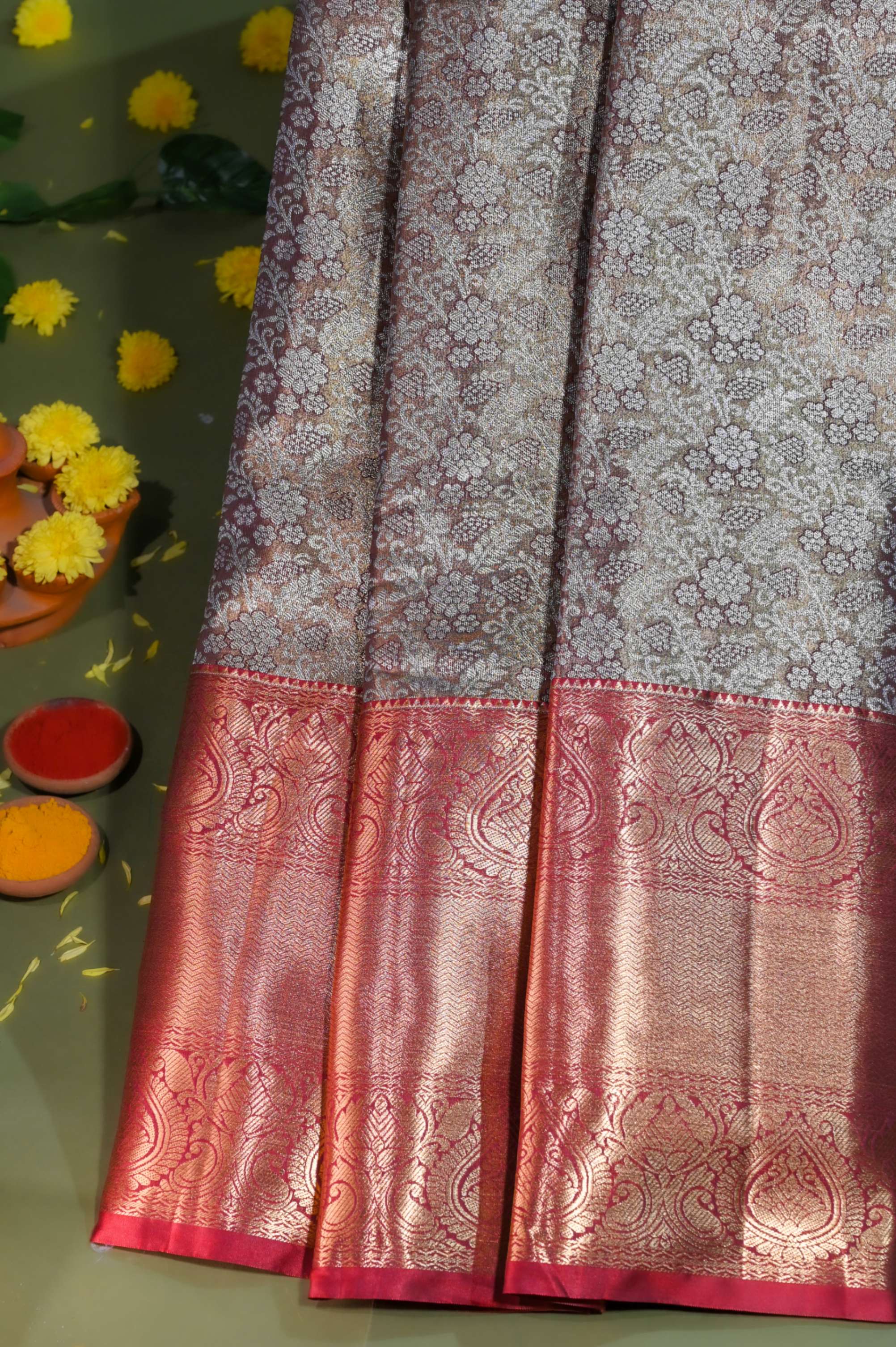 Gold Kanchipuram Saree