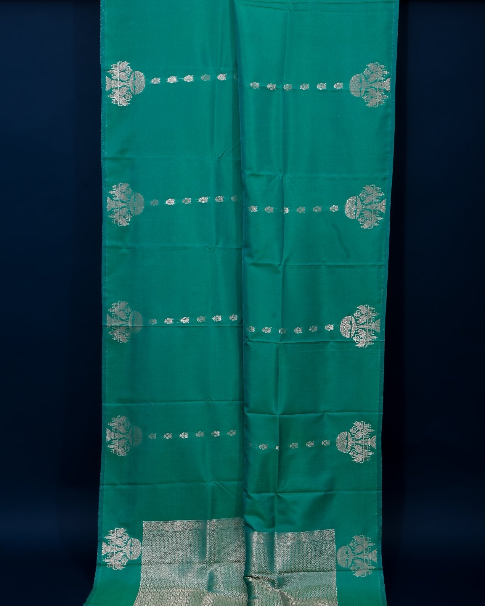 banarsi saree - Shop Vastram