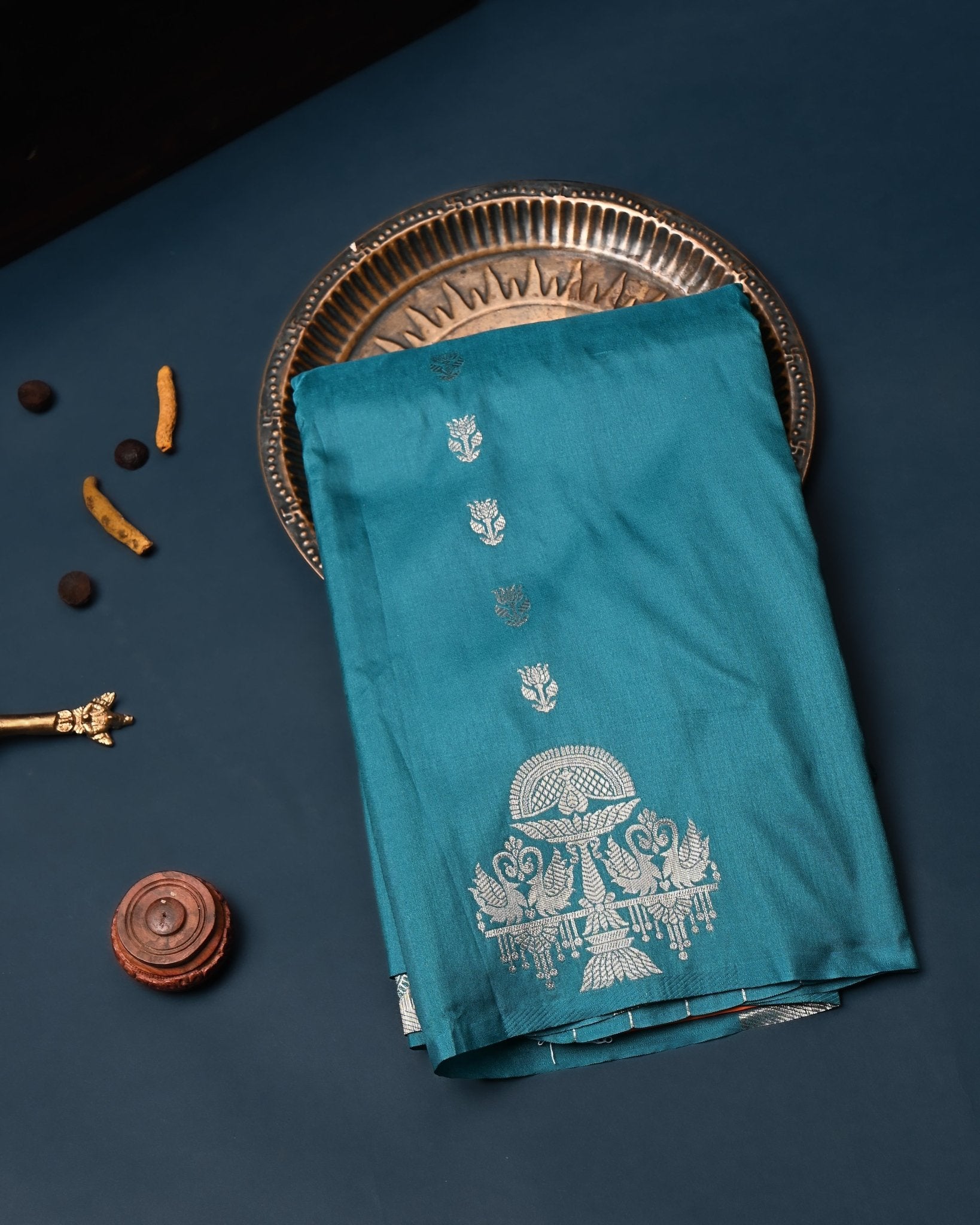 banarsi saree - Shop Vastram