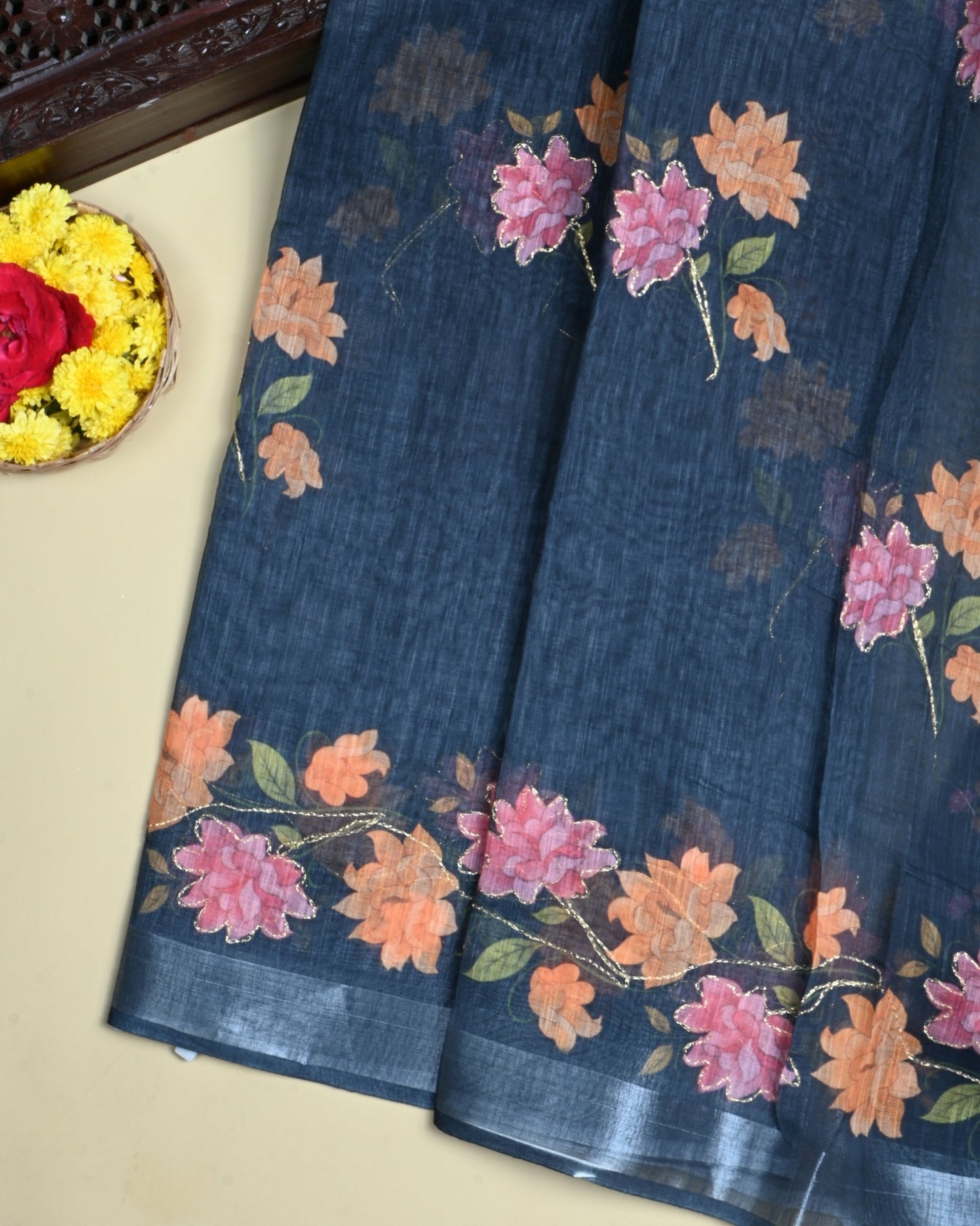 Black Color Lenin Saree - Shop Vastram