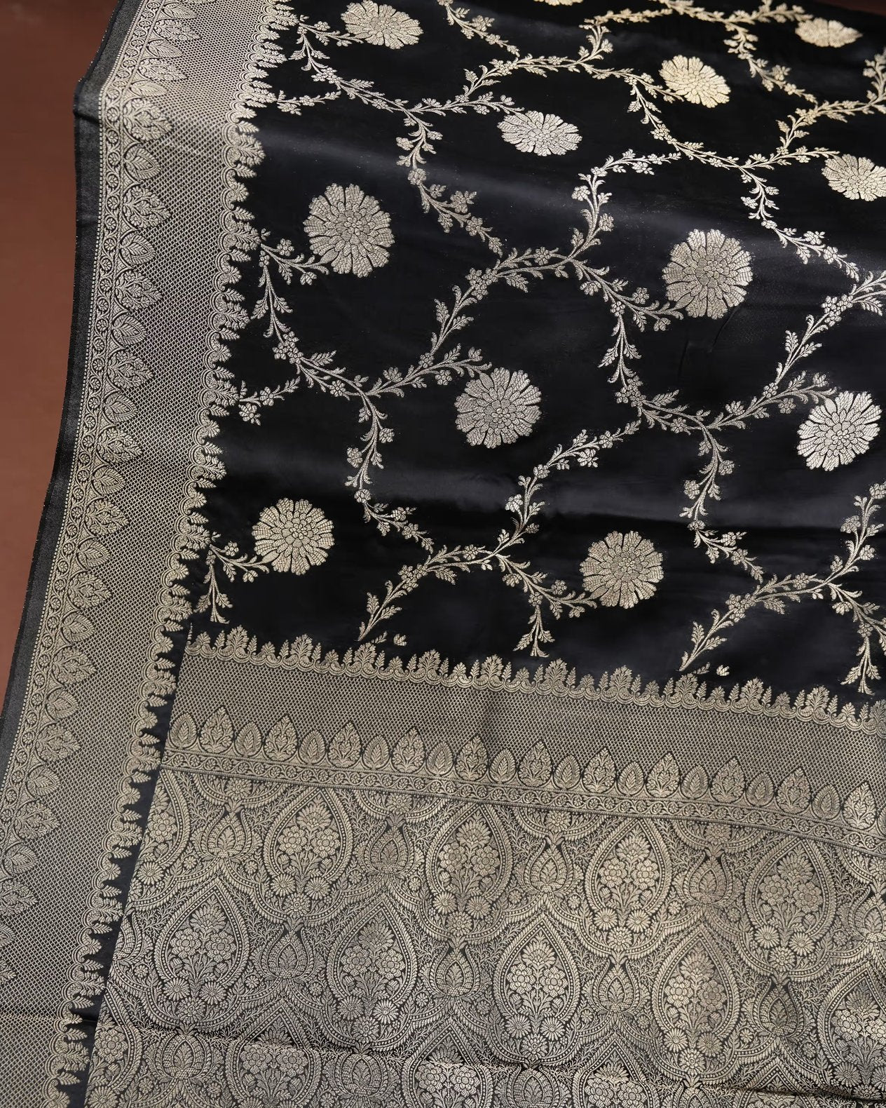 Black Color Silk Saree - Shop Vastram