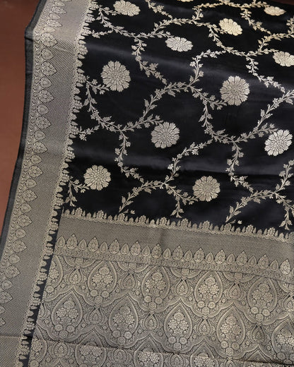 Black Color Silk Saree - Shop Vastram