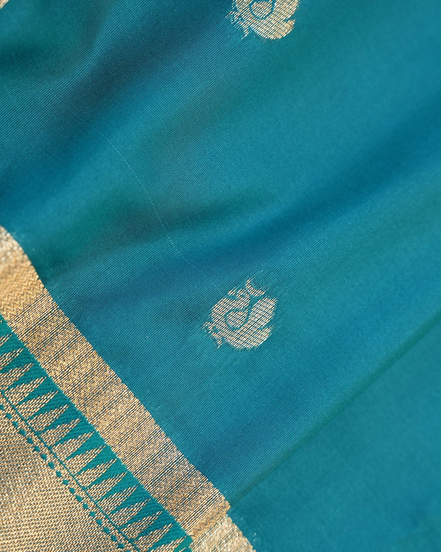 Blue color Silk Saree - Shop Vastram
