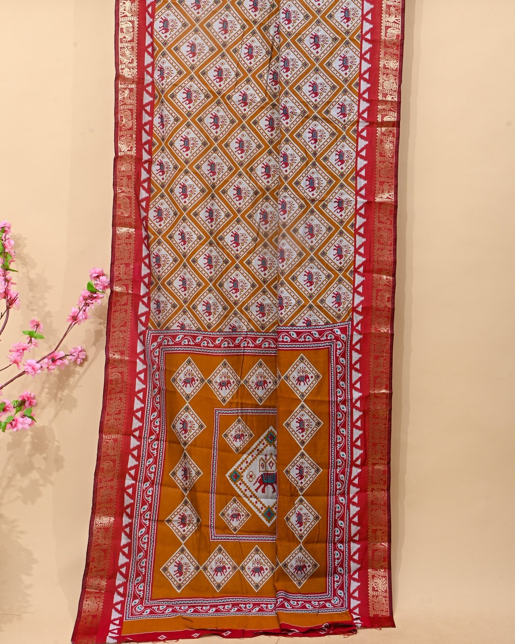 Chanderi Off White Printed Saree - Shop Vastram