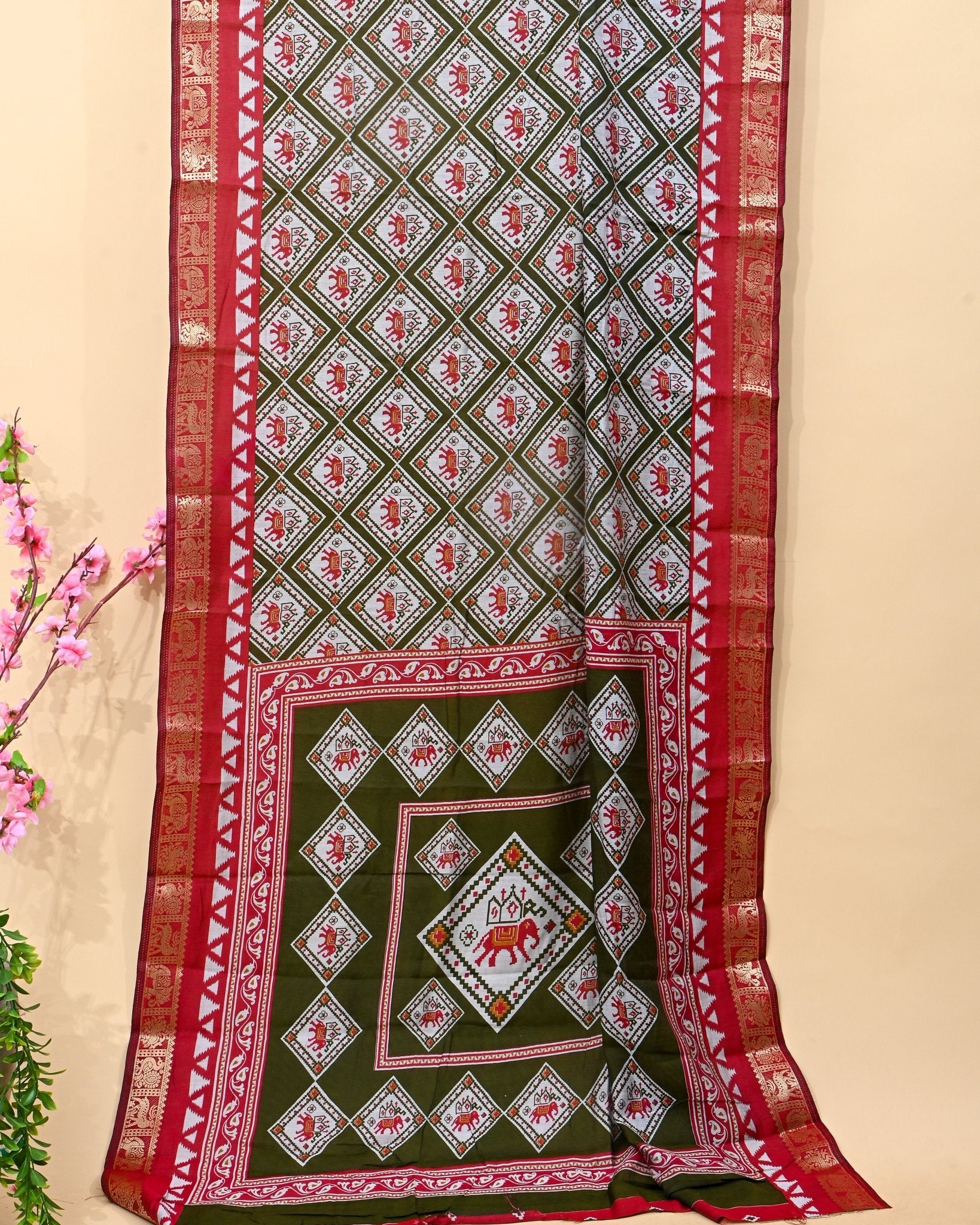 Chanderi Off White Printed Saree - Shop Vastram