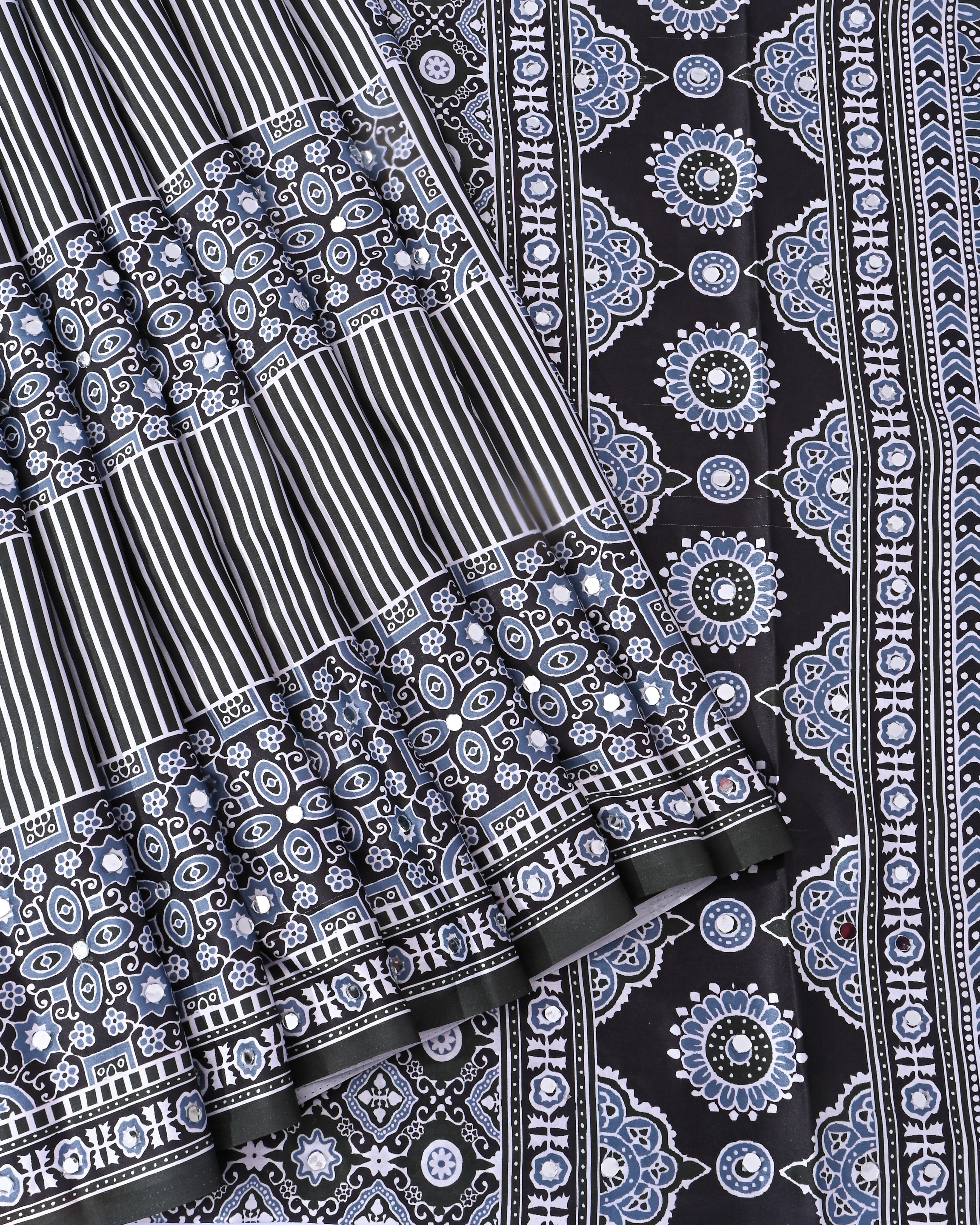 Off White Silk Printed Saree