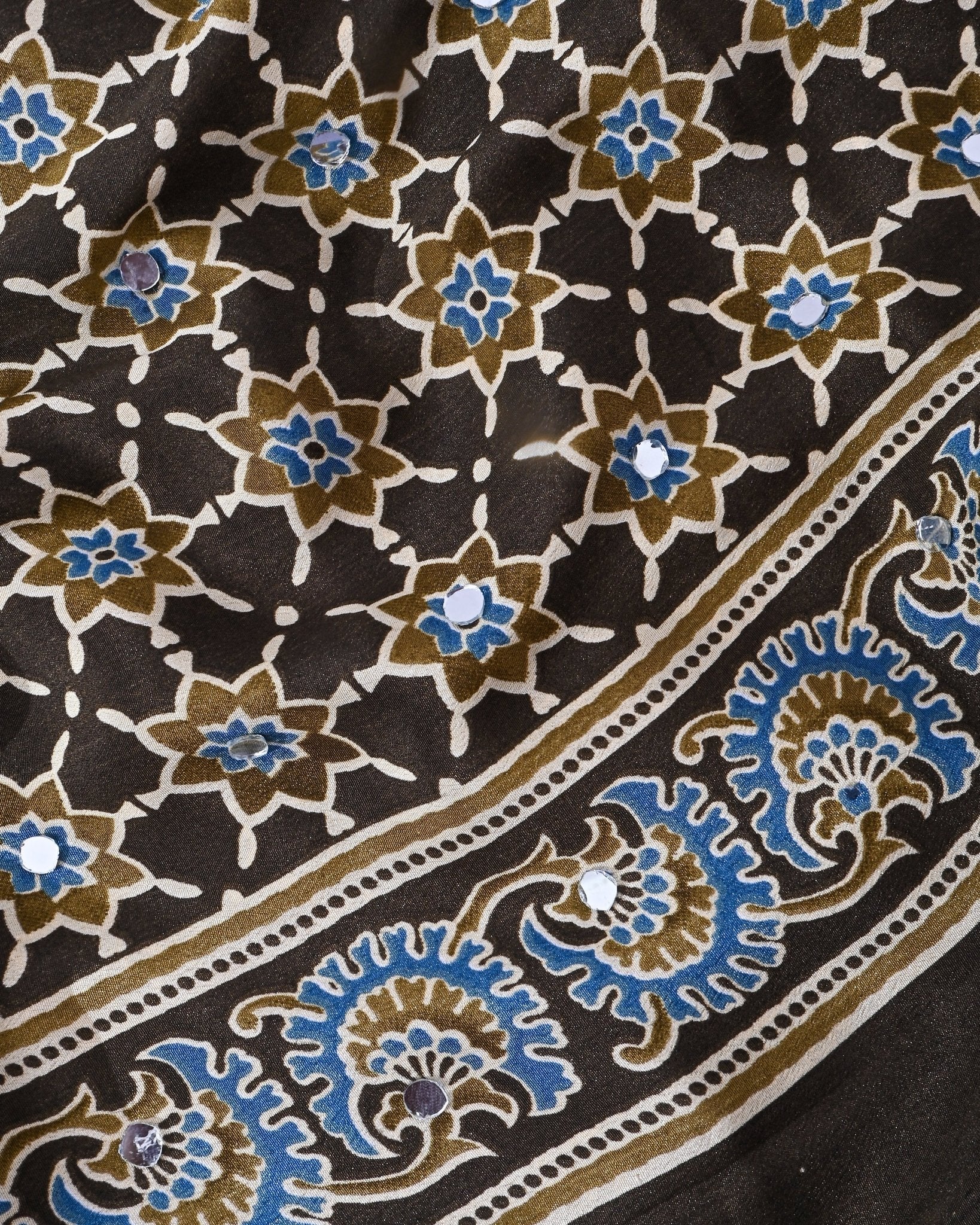 Earthy Silk Printed Saree - Shop Vastram