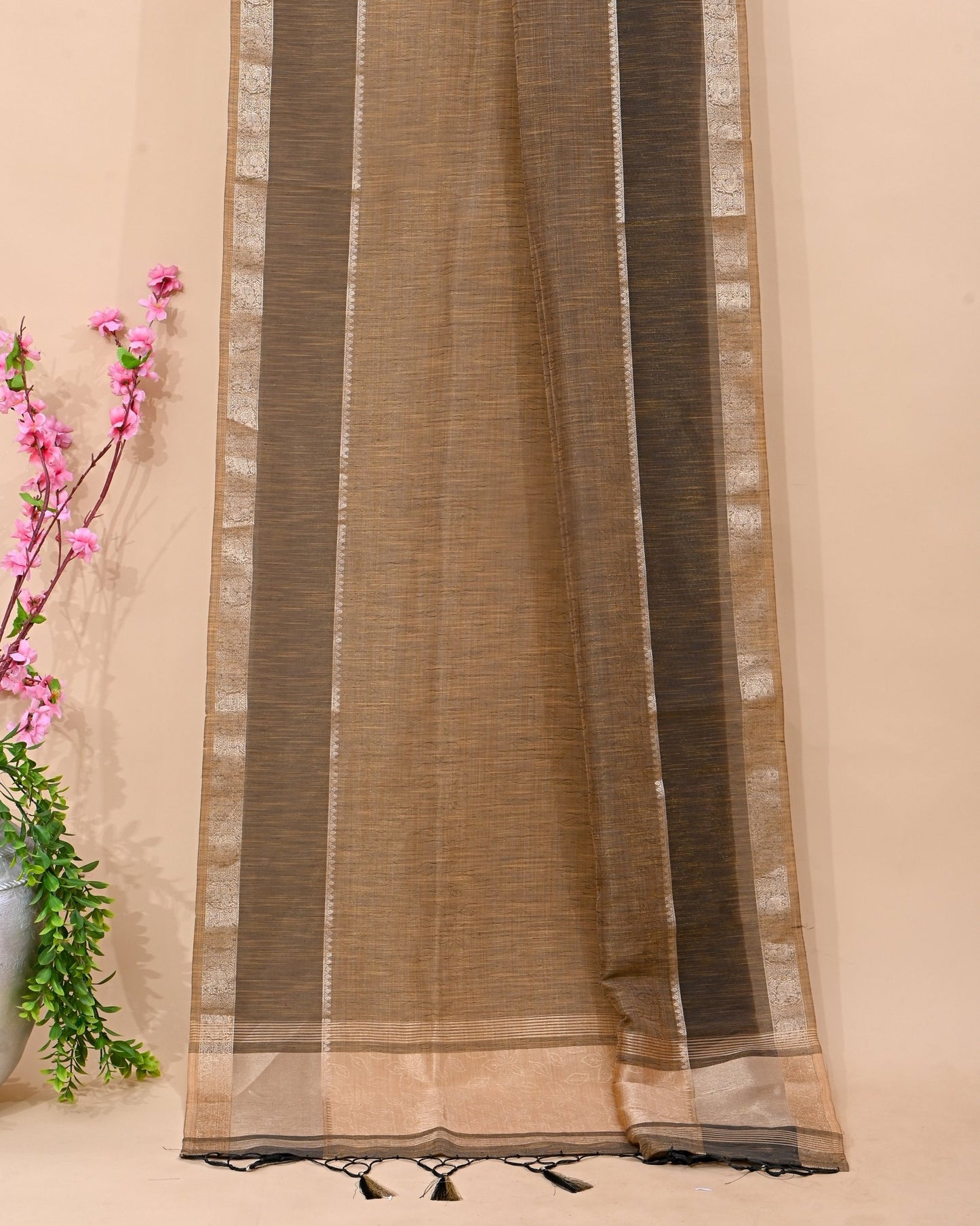 Earthy Tiisue Banarsi Saree - Shop Vastram