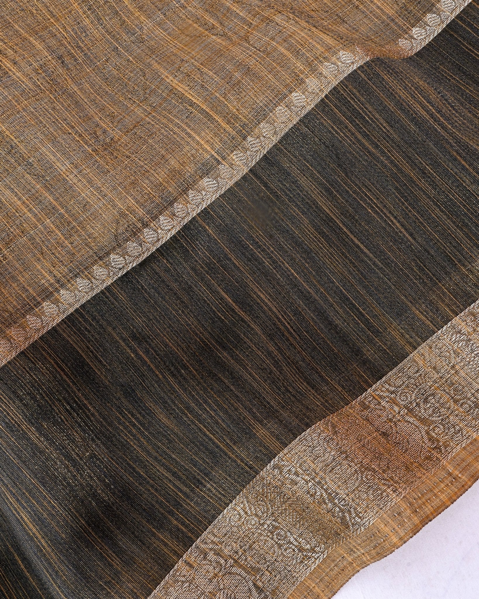 Earthy Tiisue Banarsi Saree - Shop Vastram