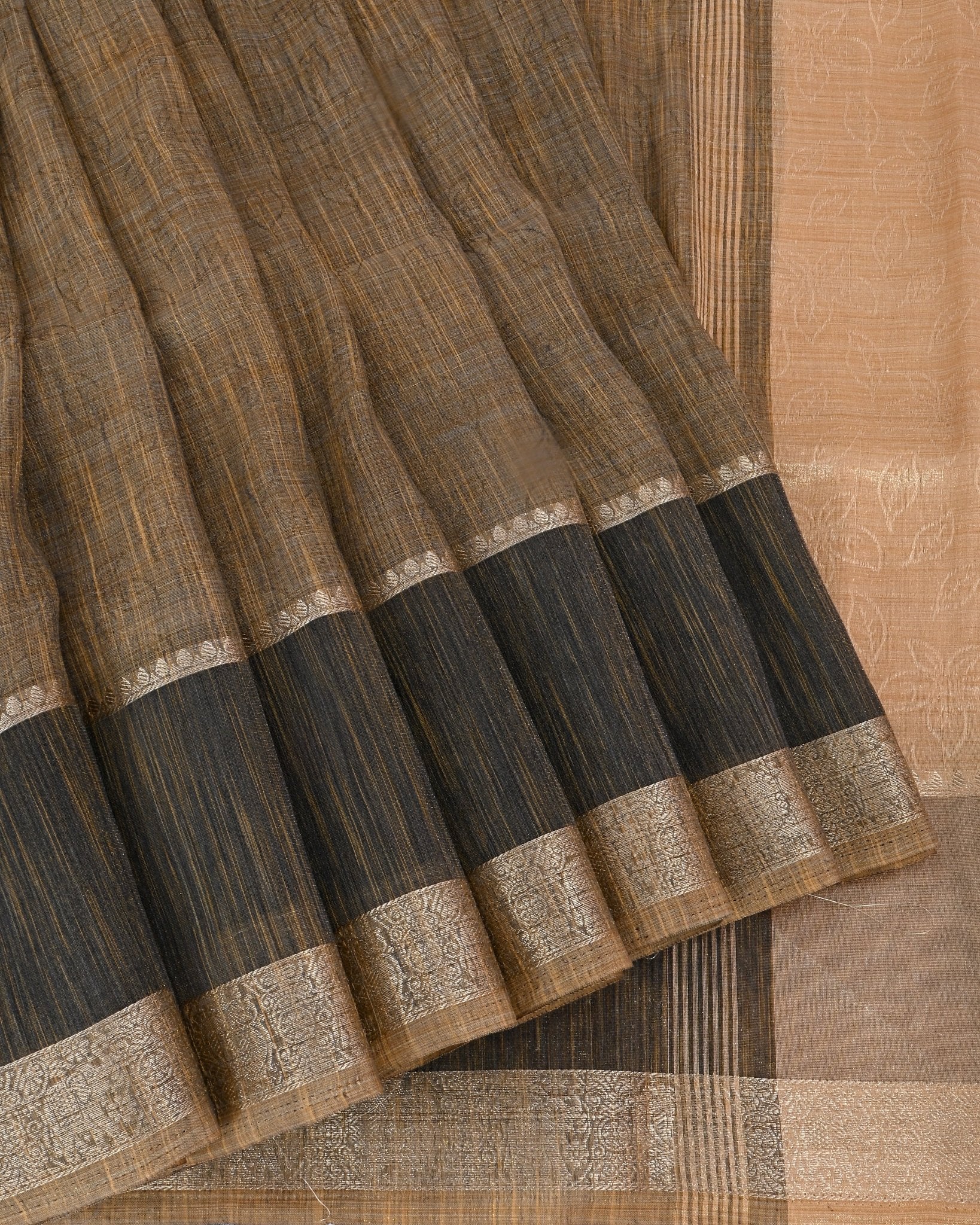 Earthy Tiisue Banarsi Saree - Shop Vastram