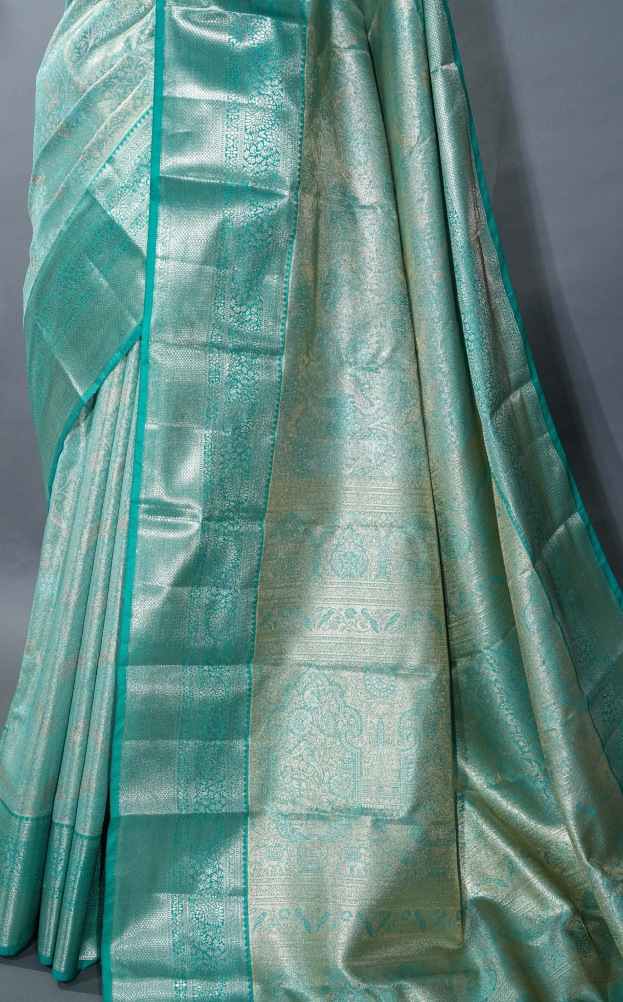 Ferozi Kanchipuram Saree - Shop Vastram