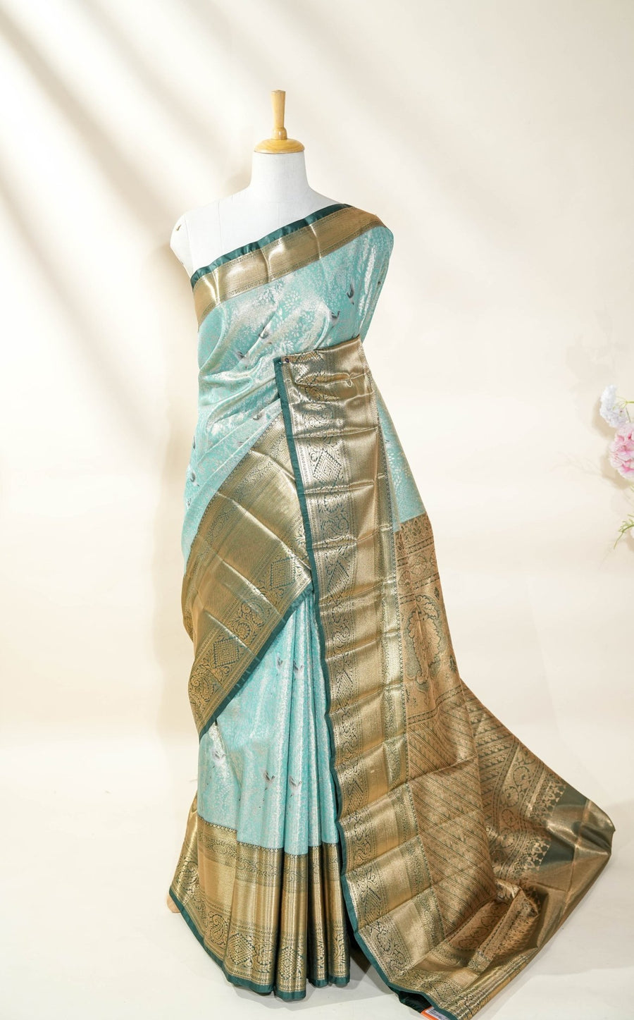 Ferozi Kanchipuram Saree - Shop Vastram