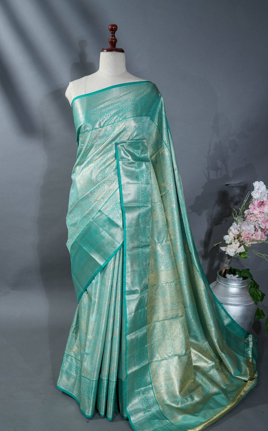 Ferozi Kanchipuram Saree - Shop Vastram