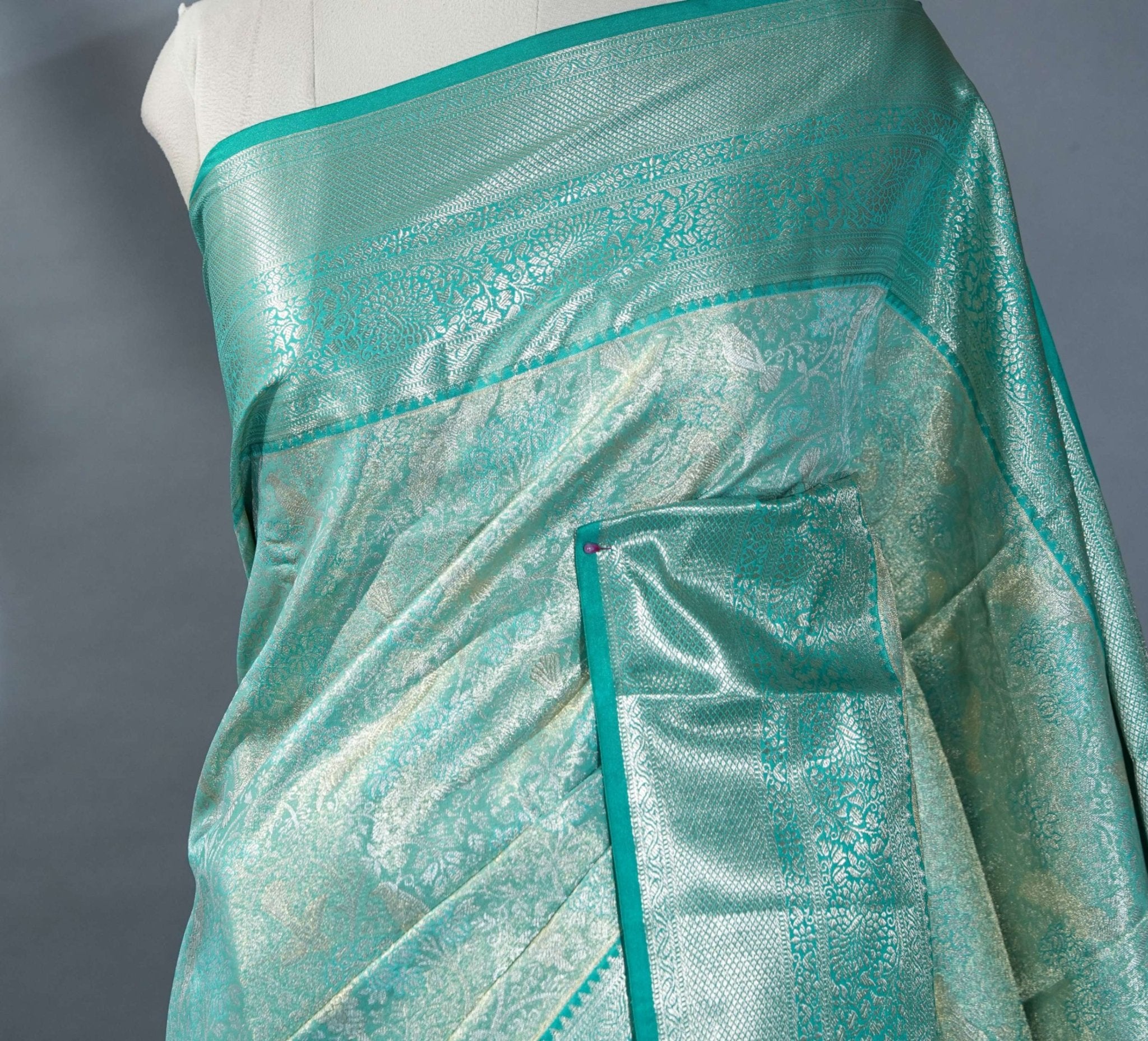 Ferozi Kanchipuram Saree - Shop Vastram