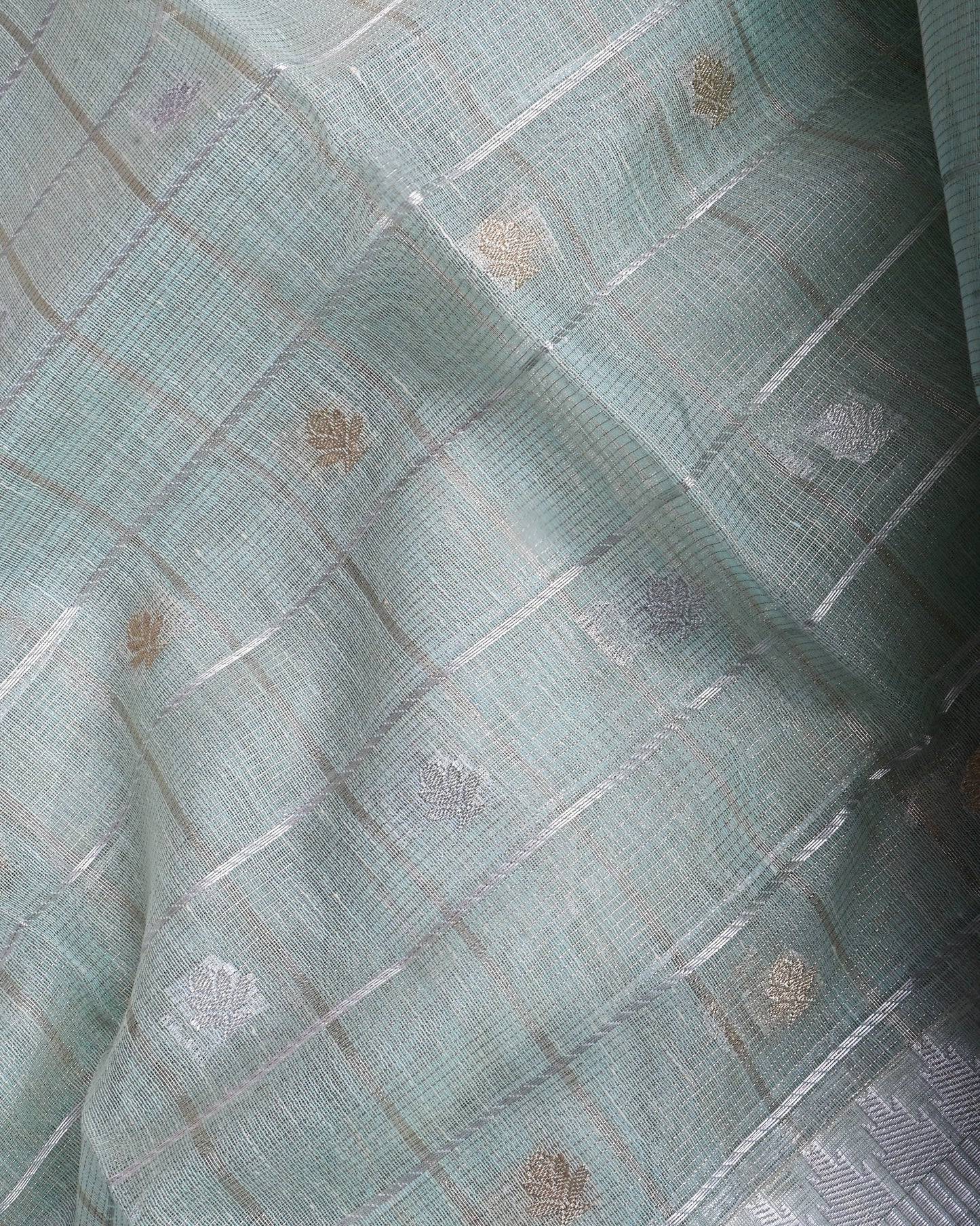 Ferozi Tissue Banarasi saree - Shop Vastram