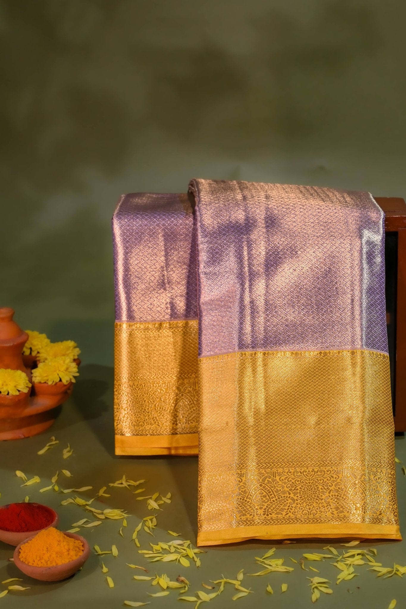 Gold Kanchipuram Saree - Shop Vastram