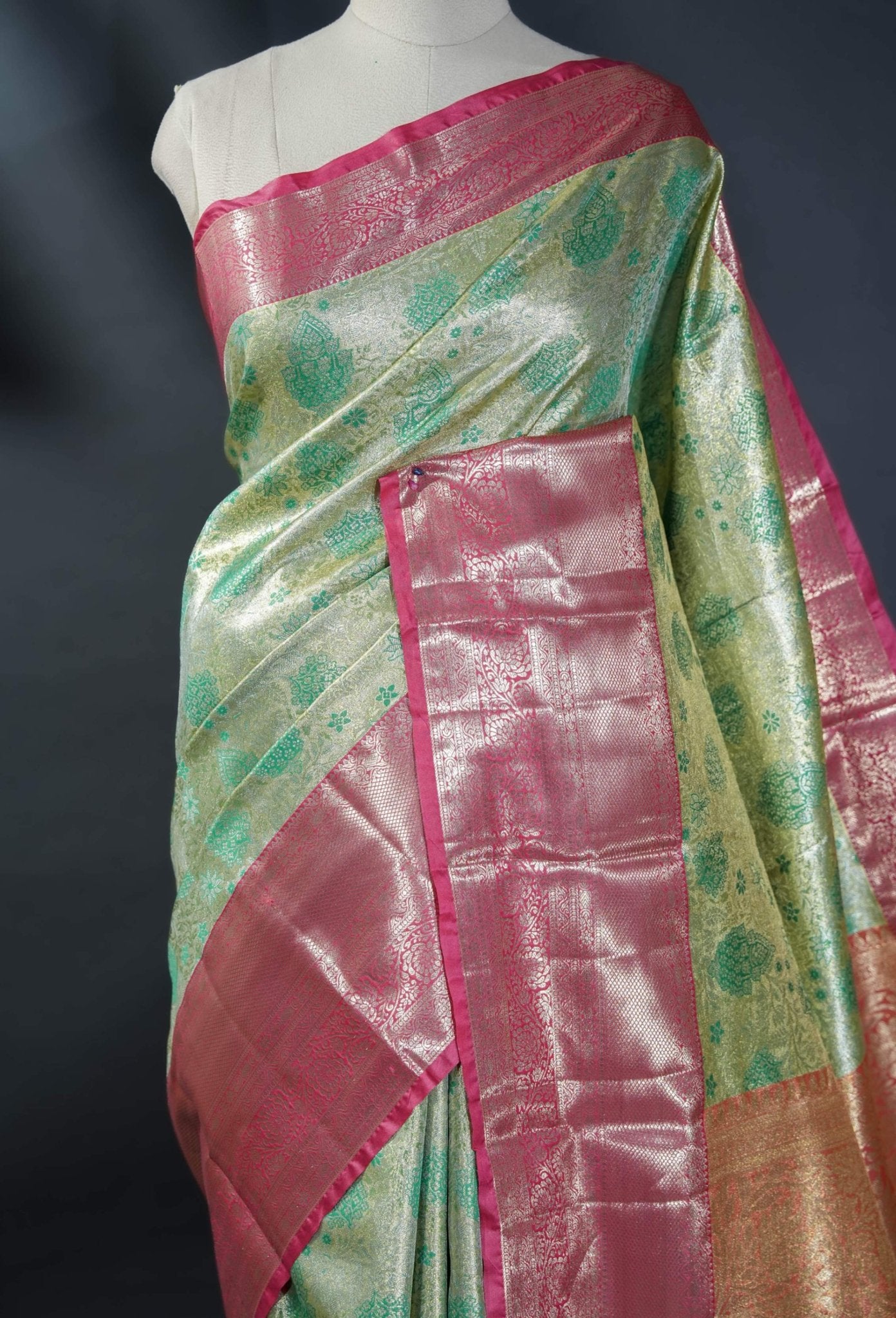 Gold Kanchipuram Saree - Shop Vastram
