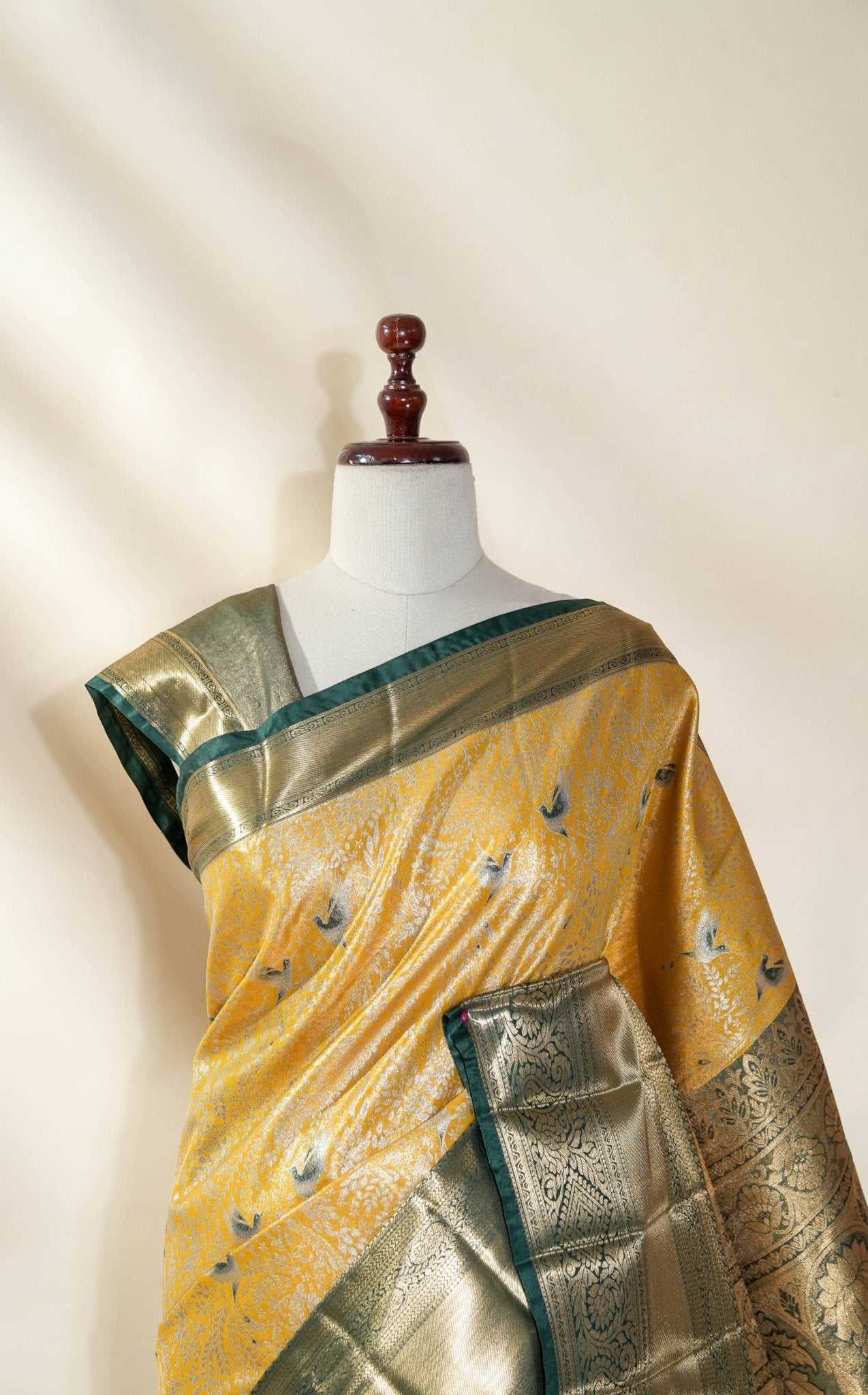 Gold Kanchipuram Saree - Shop Vastram
