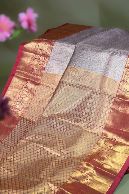 Gold Kanchipuram Saree - Shop Vastram