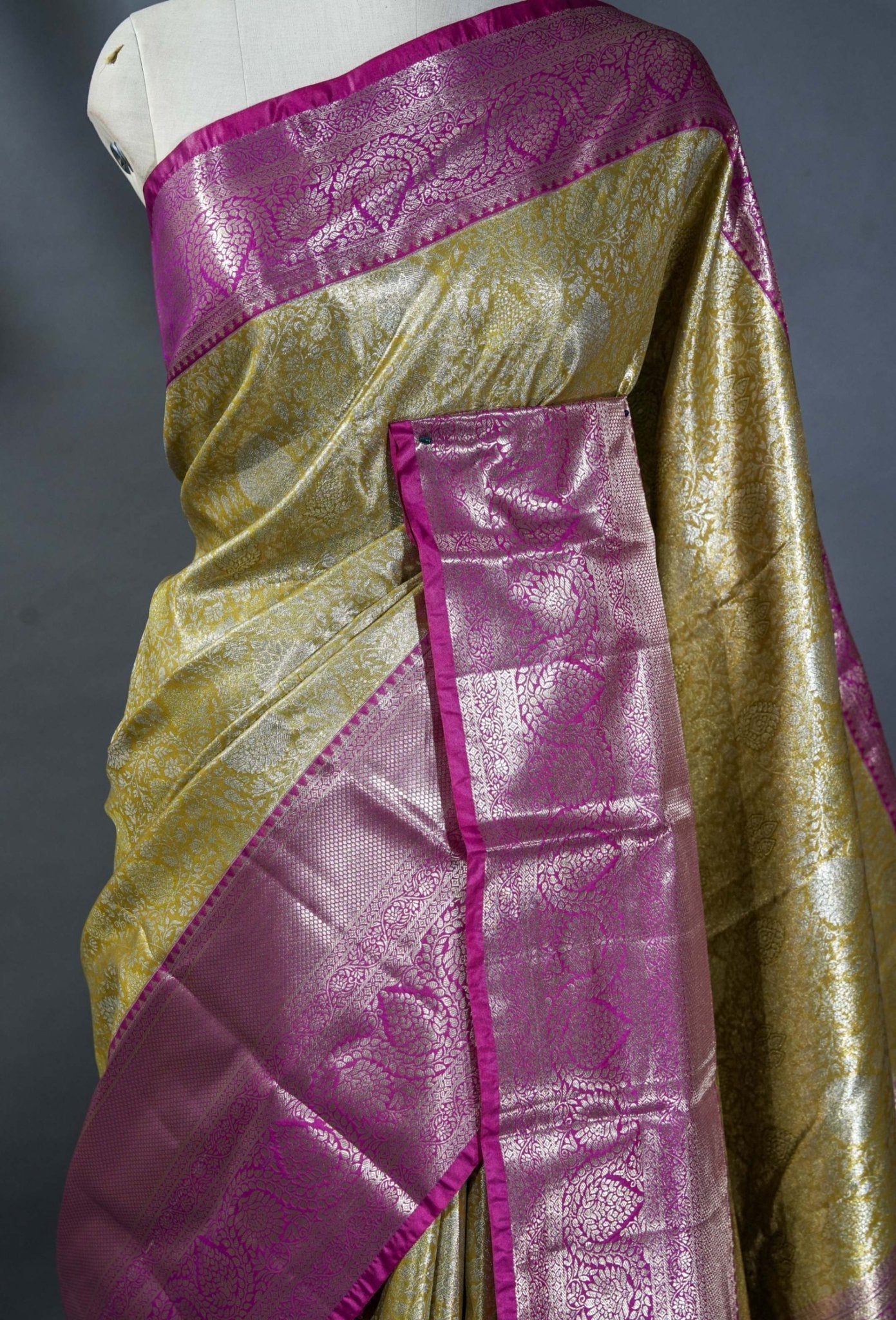 Gold Kanchipuram Saree - Shop Vastram