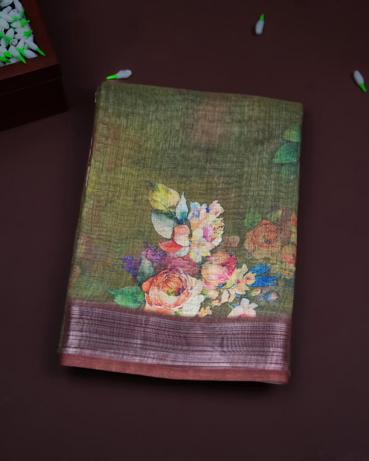 Green Color Lenin Saree - Shop Vastram