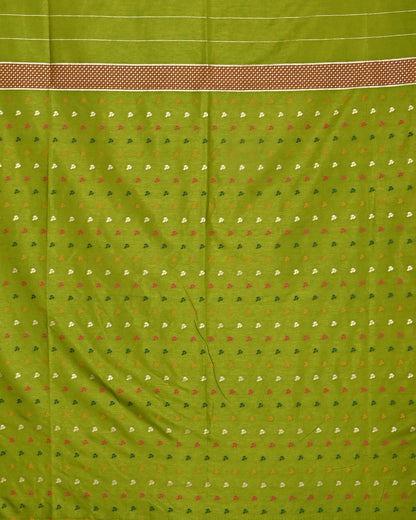 Green color Silk Saree - Shop Vastram
