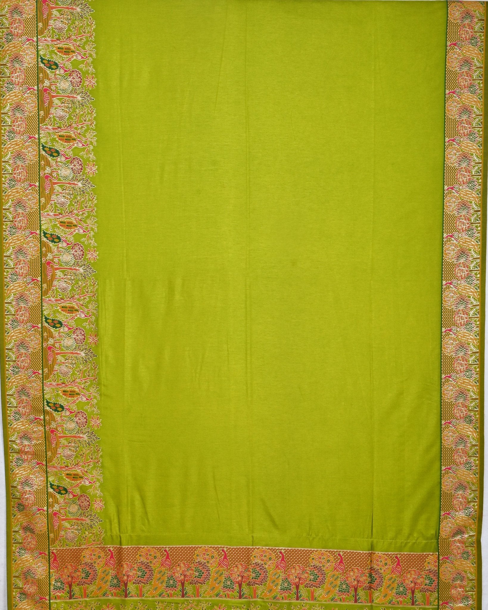 Green color Silk Saree - Shop Vastram