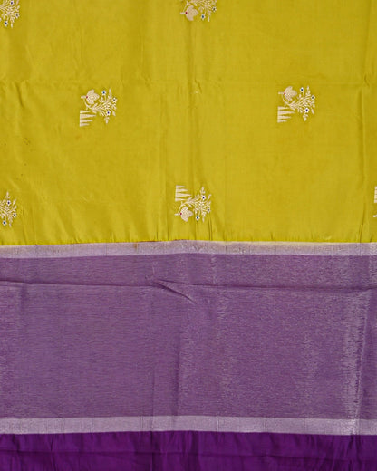 Green color Silk Saree - Shop Vastram