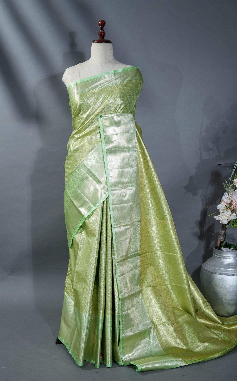 Green Kanchipuram Saree - Shop Vastram