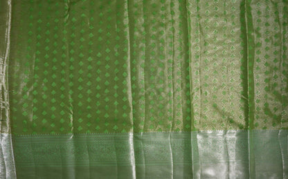 Green Kanchipuram Saree - Shop Vastram