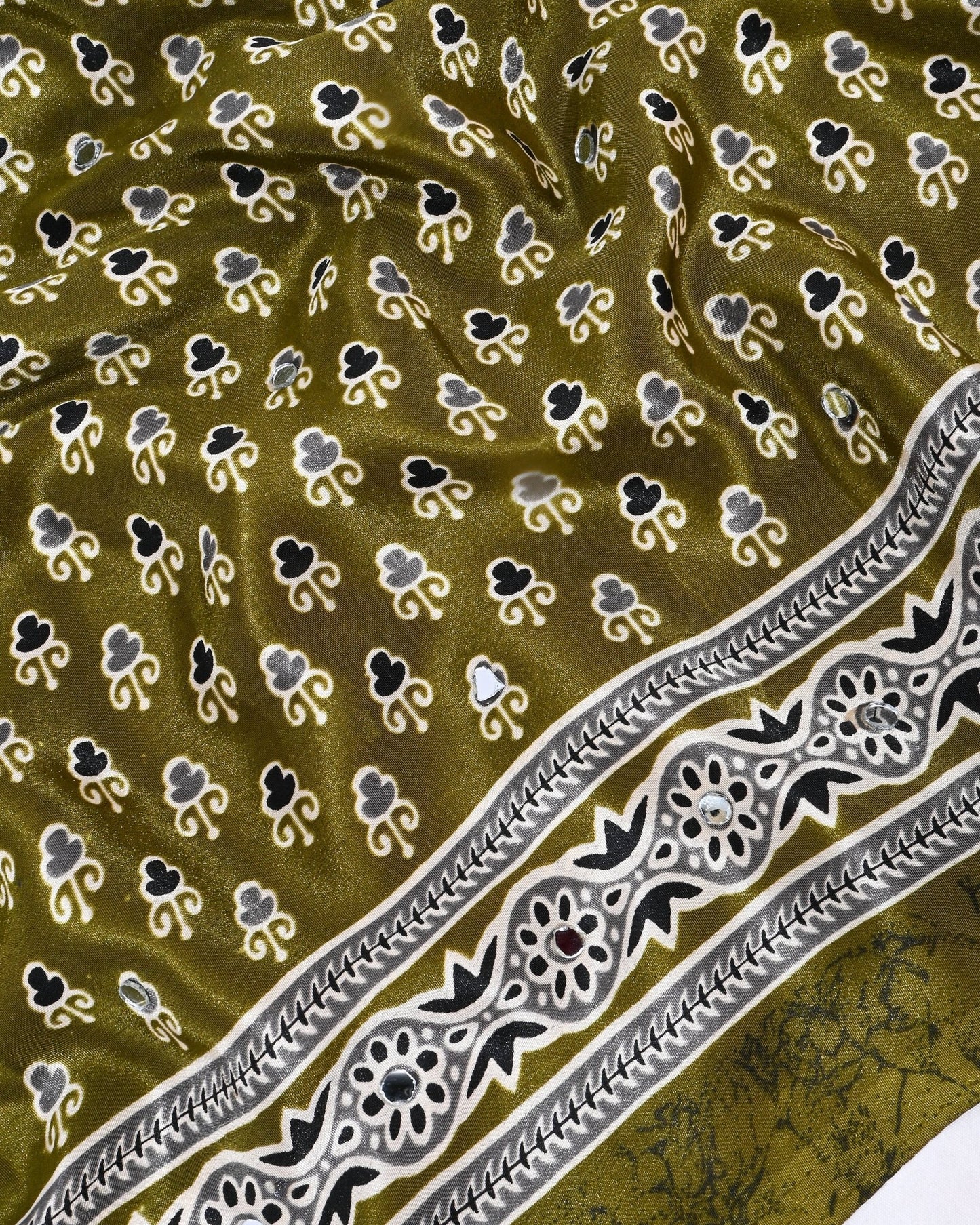 Green Silk Printed Saree - Shop Vastram