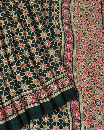 Green Silk Printed Saree - Shop Vastram